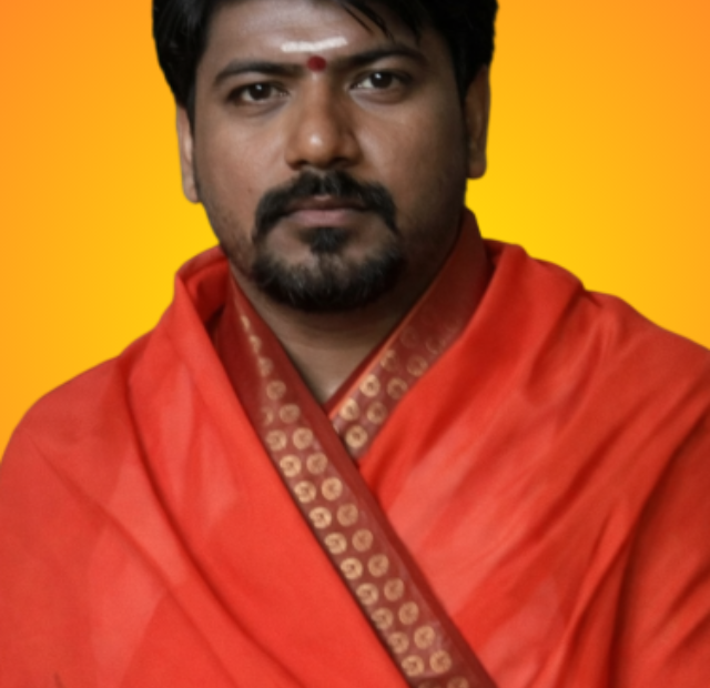 Dr. Kotiraj Vaidya, Founder and experienced Ayurvedic practitioner at "Ayurveda Life Care", wearing traditional attire and symbolizing authentic Indian Ayurveda.